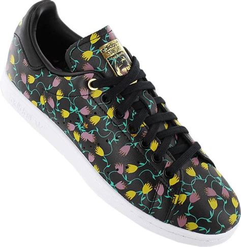 adidas schoenen bloemenprint|adidas originals broek.